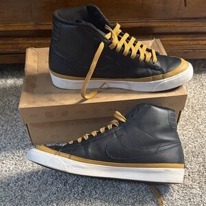 Nike Blazer MID ‘09 Men's Shoes